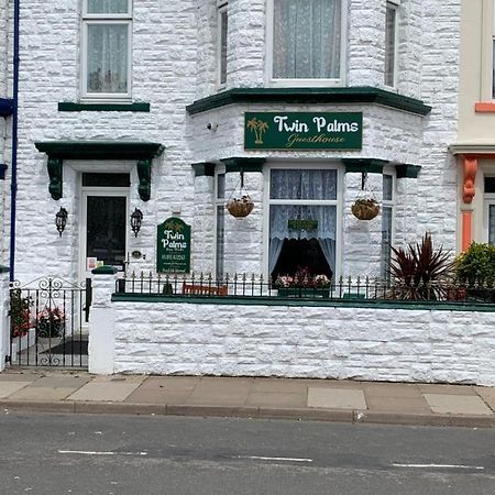 Twin Palms Guesthouse Great Yarmouth Buitenkant foto