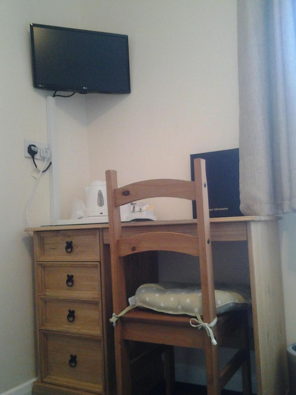 Twin Palms Guesthouse Great Yarmouth Buitenkant foto