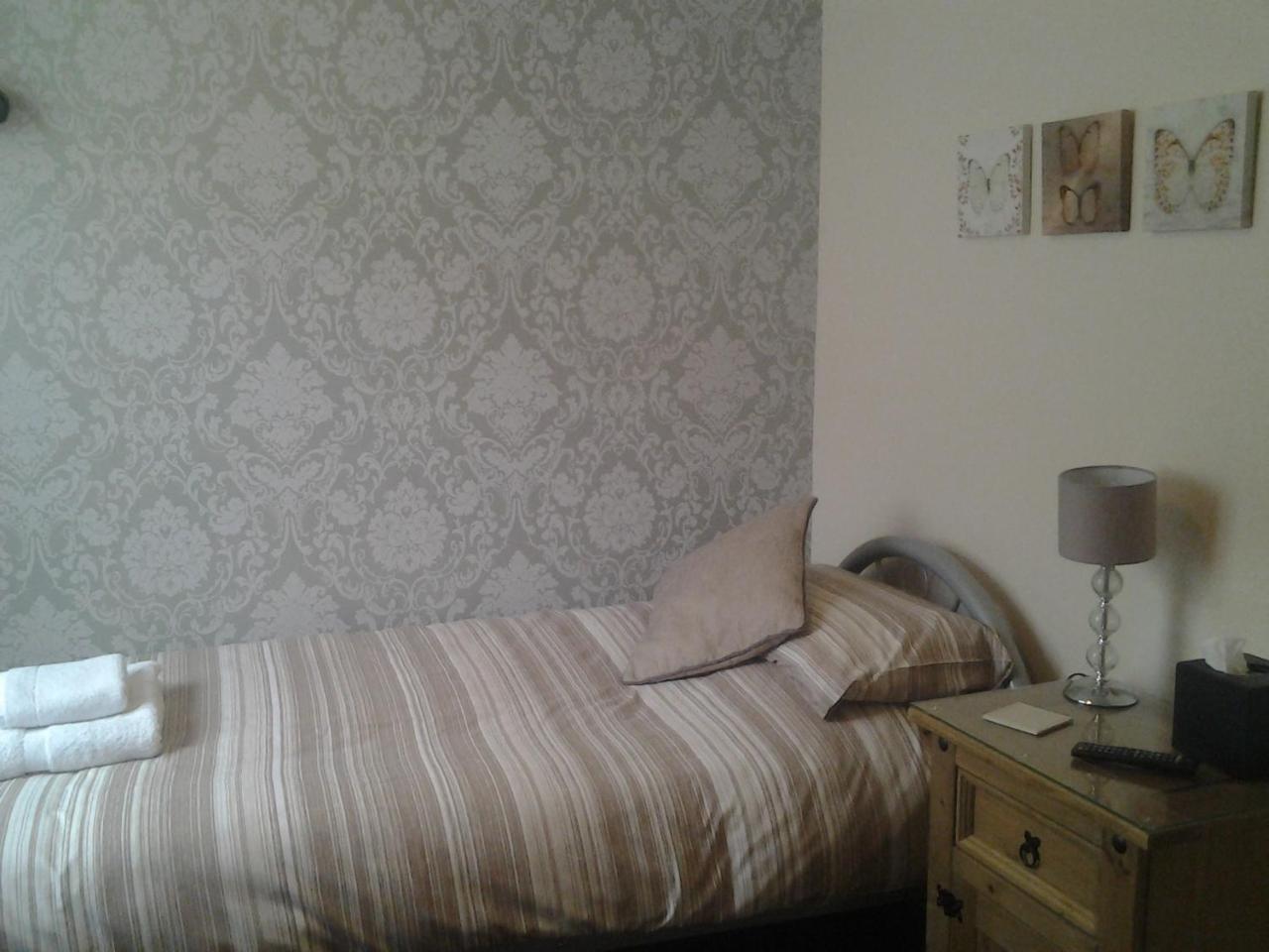Twin Palms Guesthouse Great Yarmouth Buitenkant foto